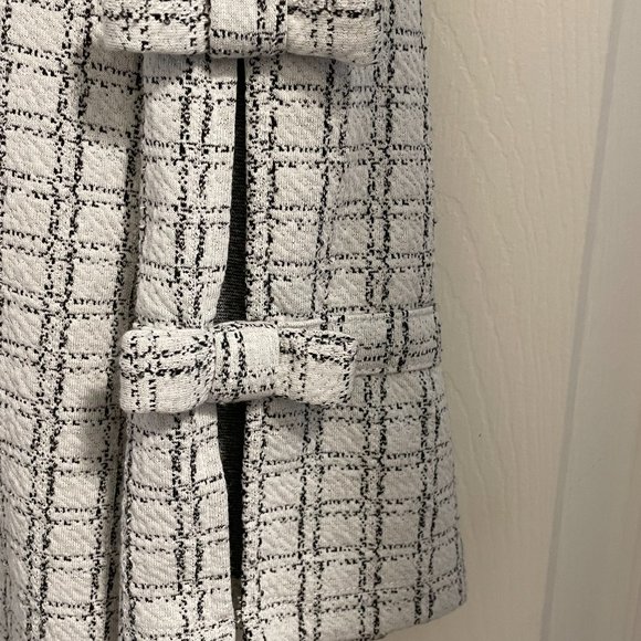 Karl Lagerfeld Women's Top Like New - Picture 3 of 6